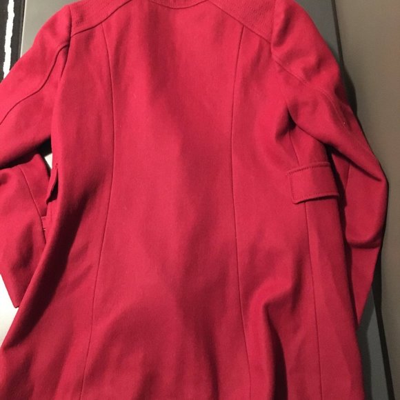 Vintage Kenneth Cole New York red/maroon coat in excellent condition - Picture 3 of 5